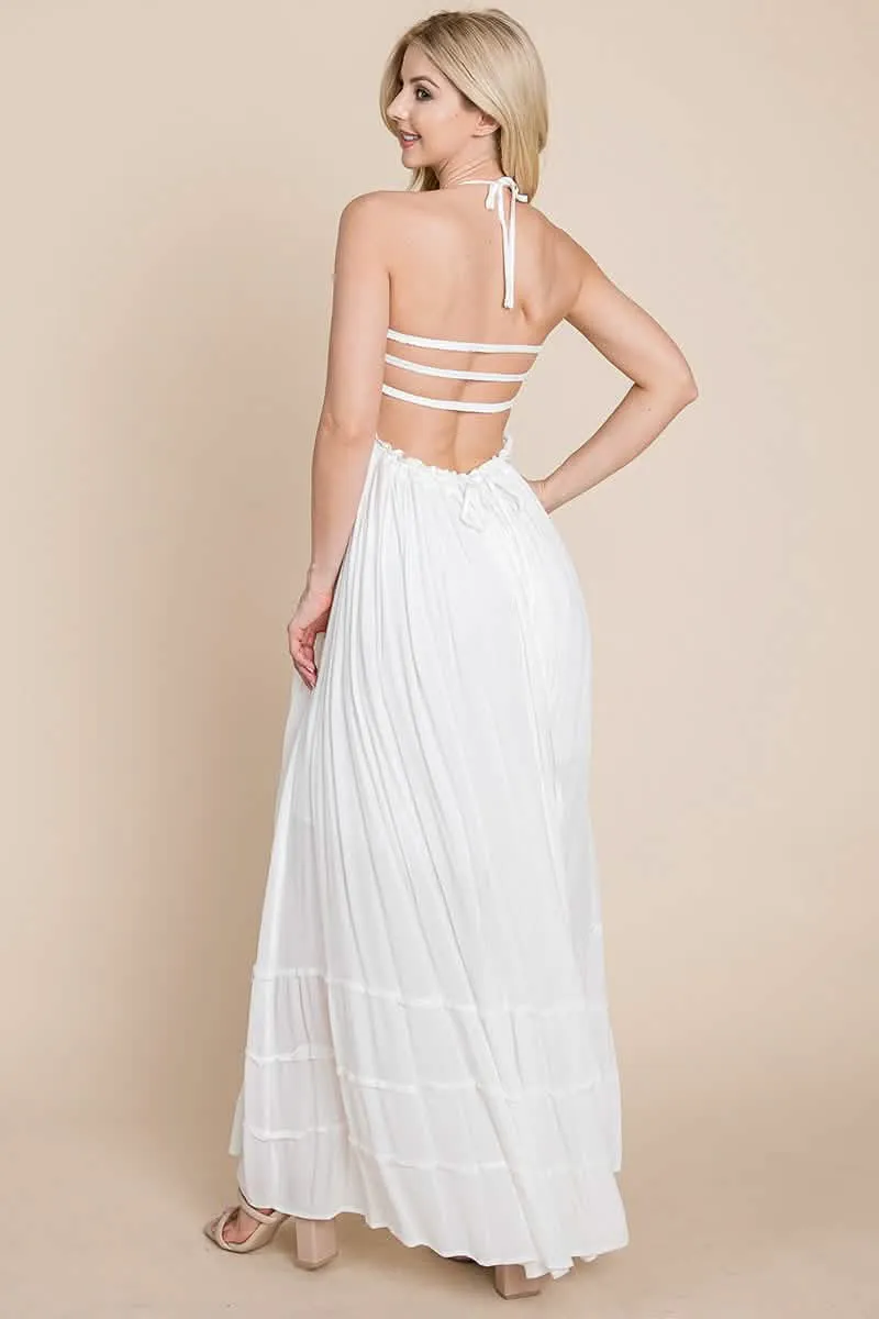 Backless Bohemian Pleated Maxi Dress with Stylish Smocked Accents