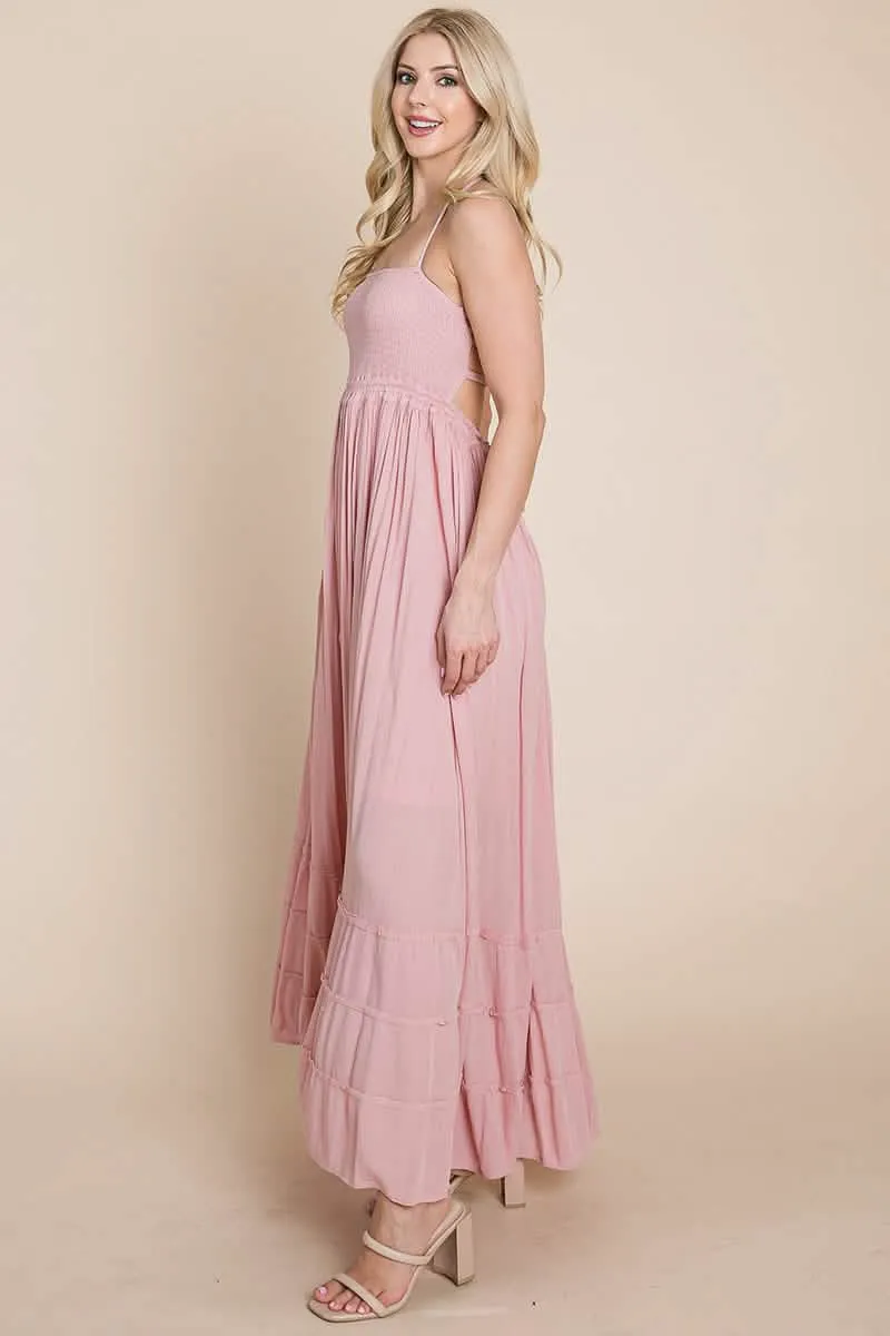 Backless Bohemian Pleated Maxi Dress with Stylish Smocked Accents