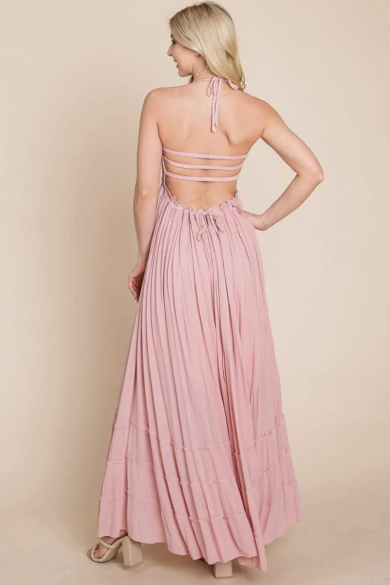 Backless Bohemian Pleated Maxi Dress with Stylish Smocked Accents