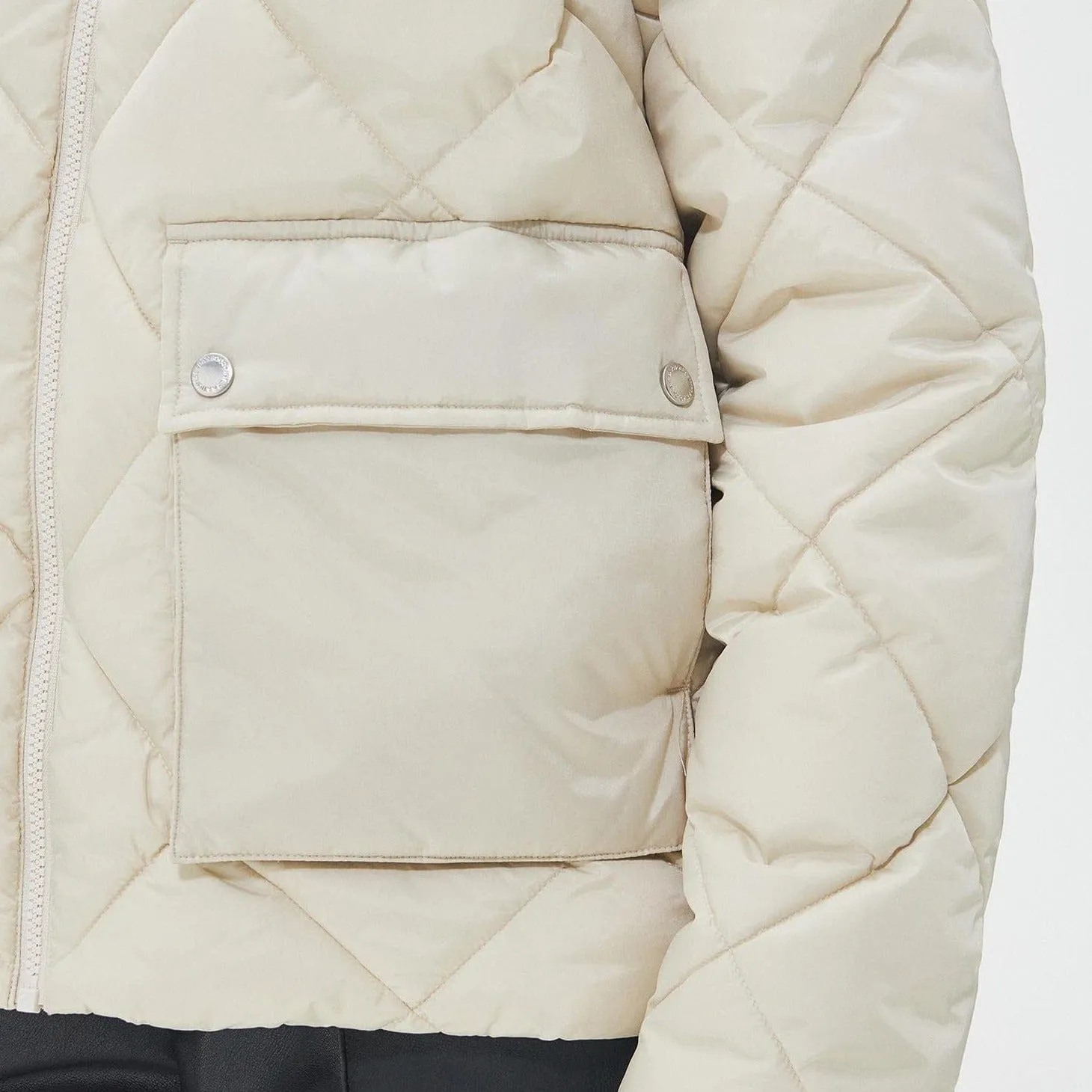 Barbour International Norton Quilted Jacket in Cream