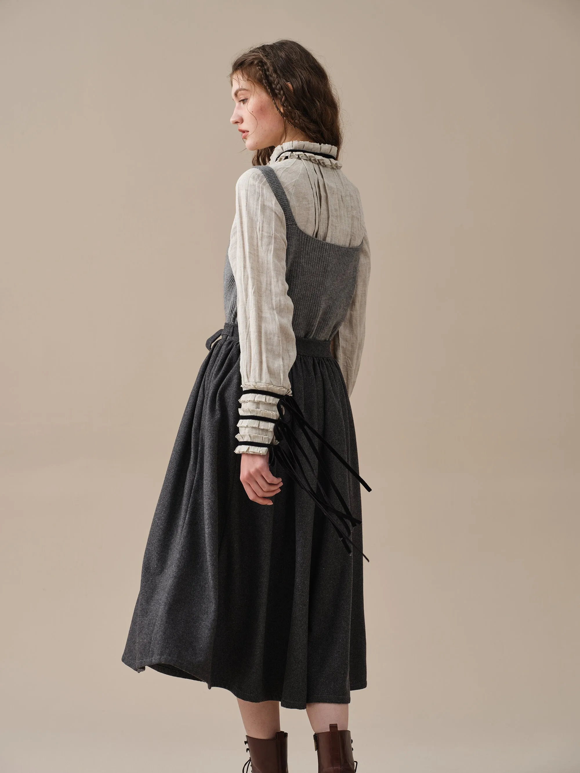 Beth 13 |tied wool skirt