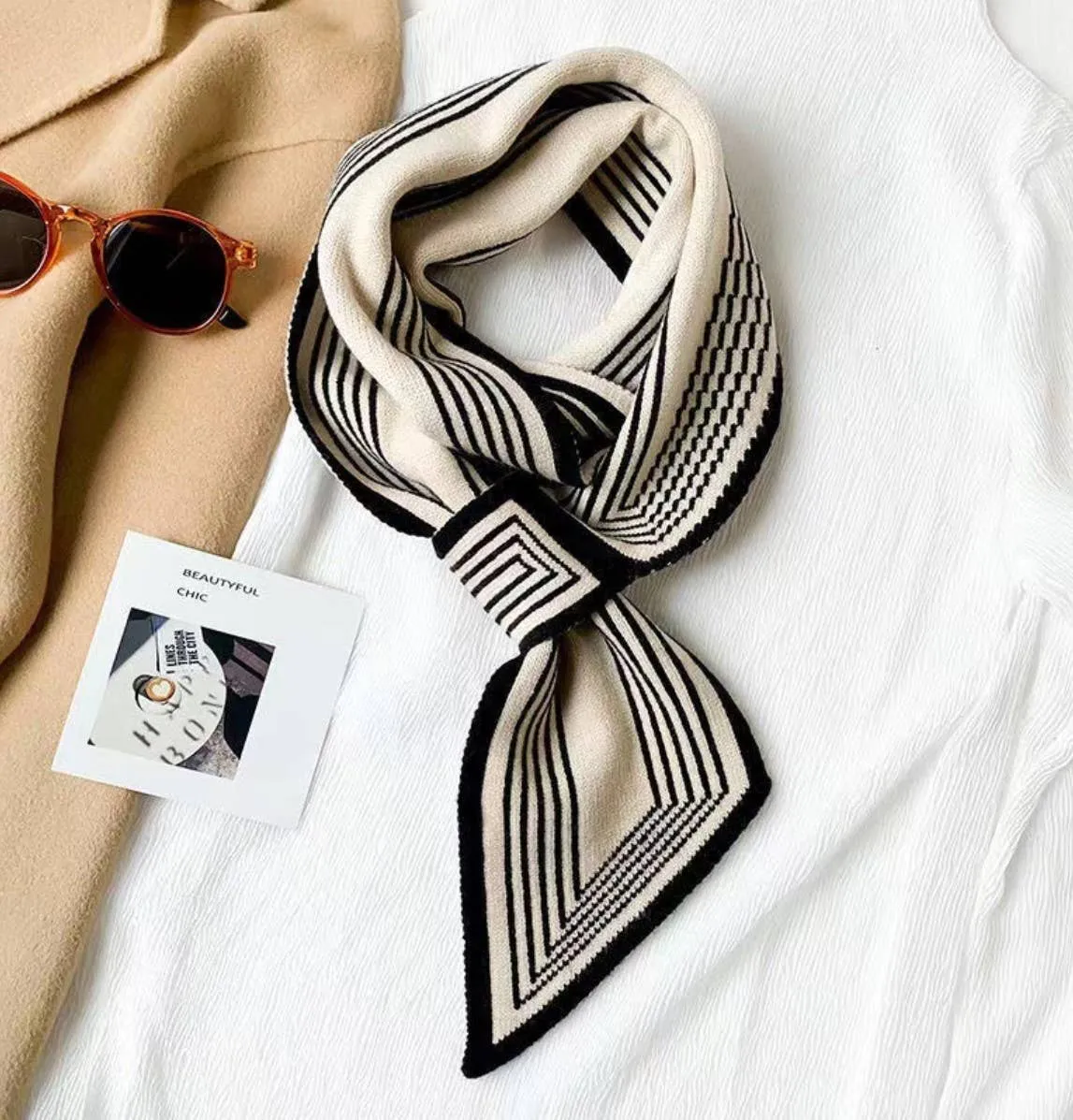 Cross-Front Geometric Stripes Scarf