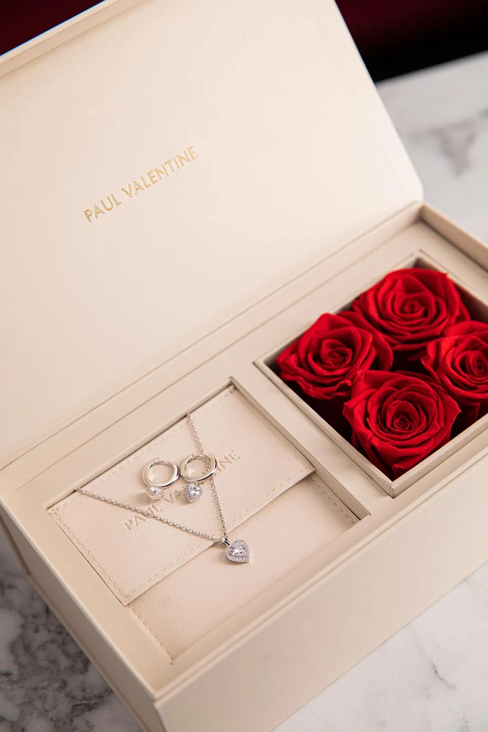 Glamorous Heart Rose Box Silver