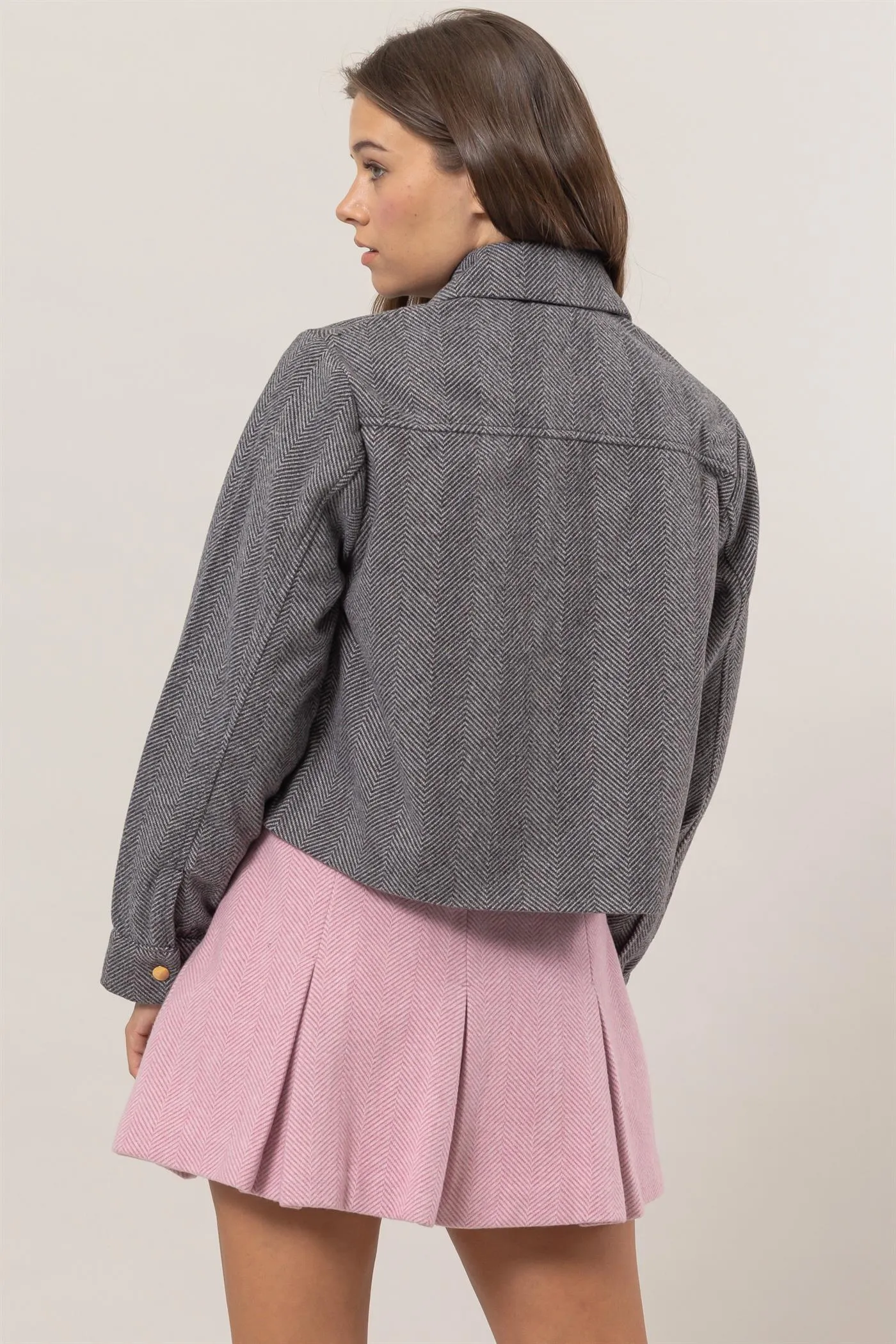 HF24F517-Herringbone Crop Button Down Jacket