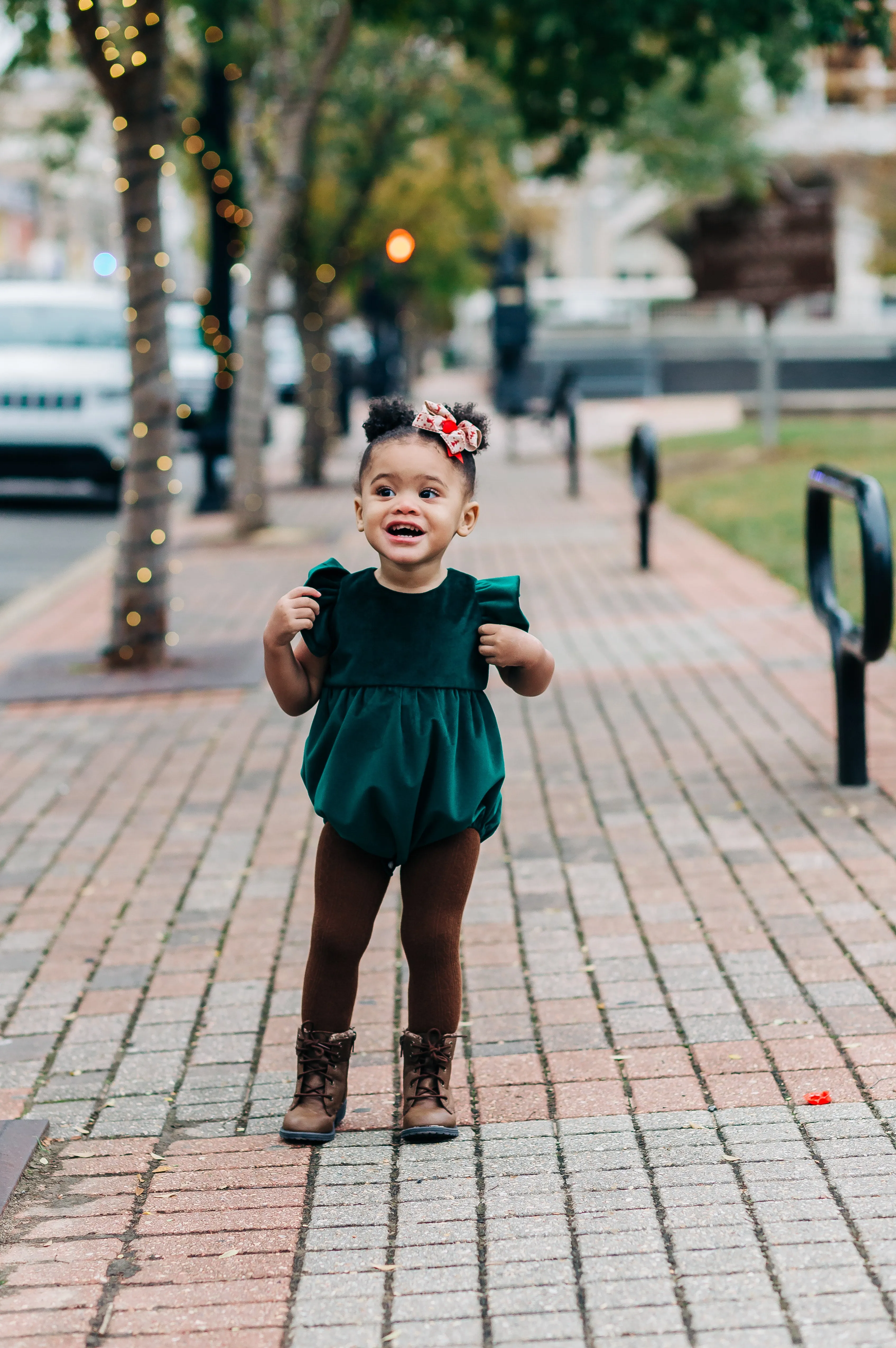 Infant Girl's Green Velvet Romper