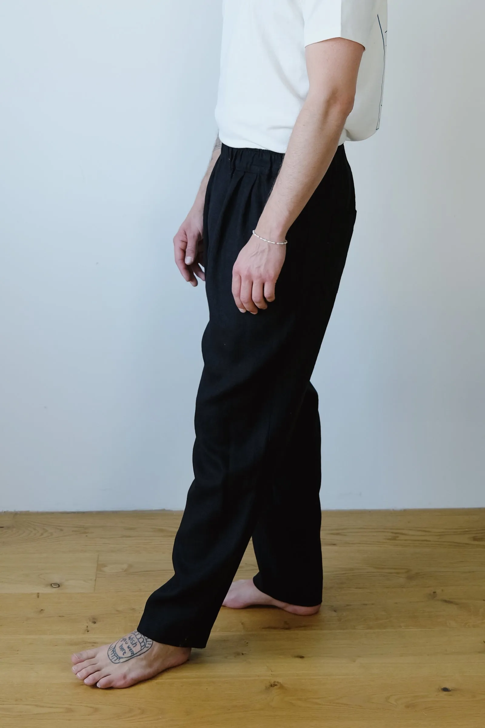 linen pants - acorn - black