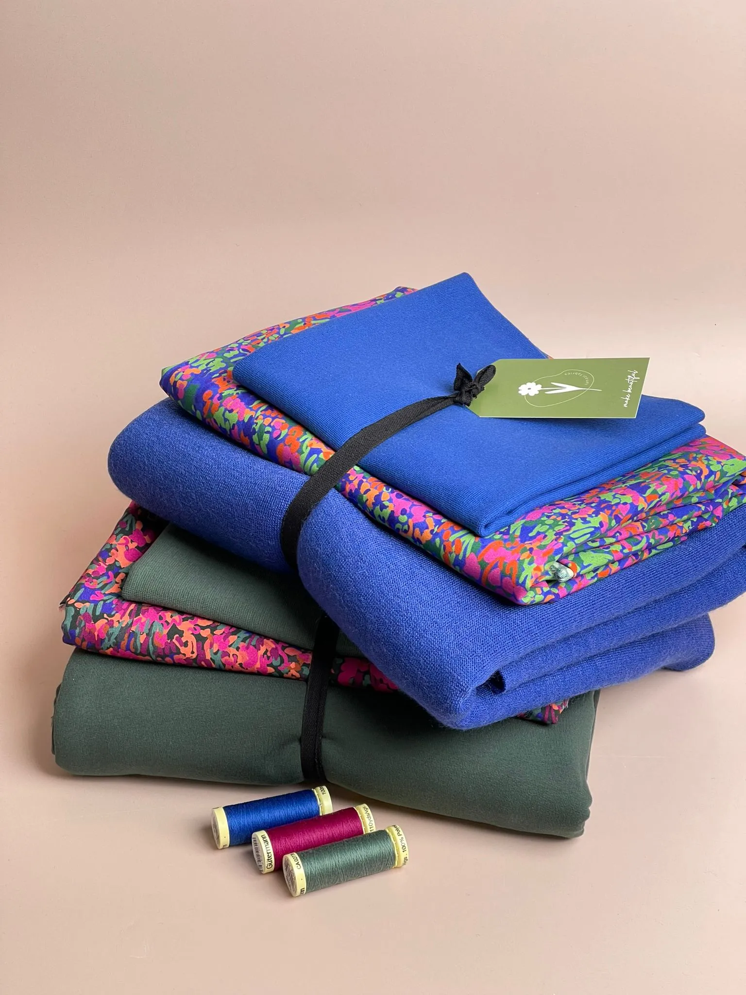 Make an Outfit Colour Bundle - Colourful Garden Dark Green ECOVERO Viscose & Sweatshirting with ribbing