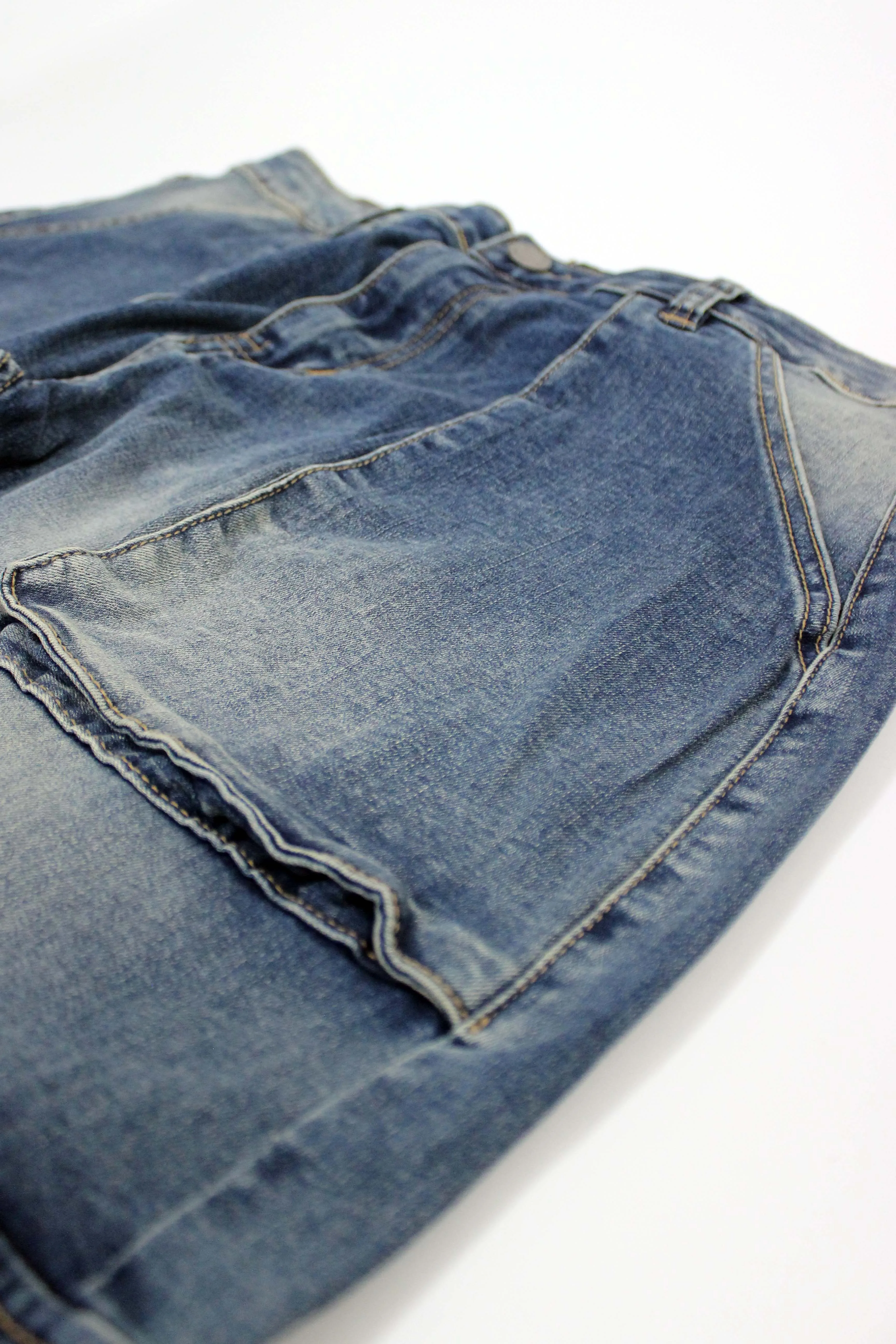 Multi Cargo Pockets Denim Jeans