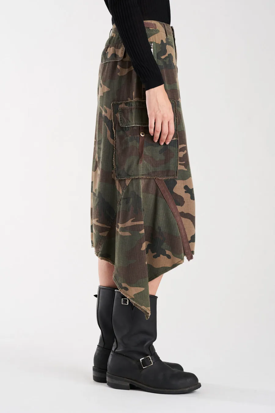 Silk sharkbite skirt in Green Camo