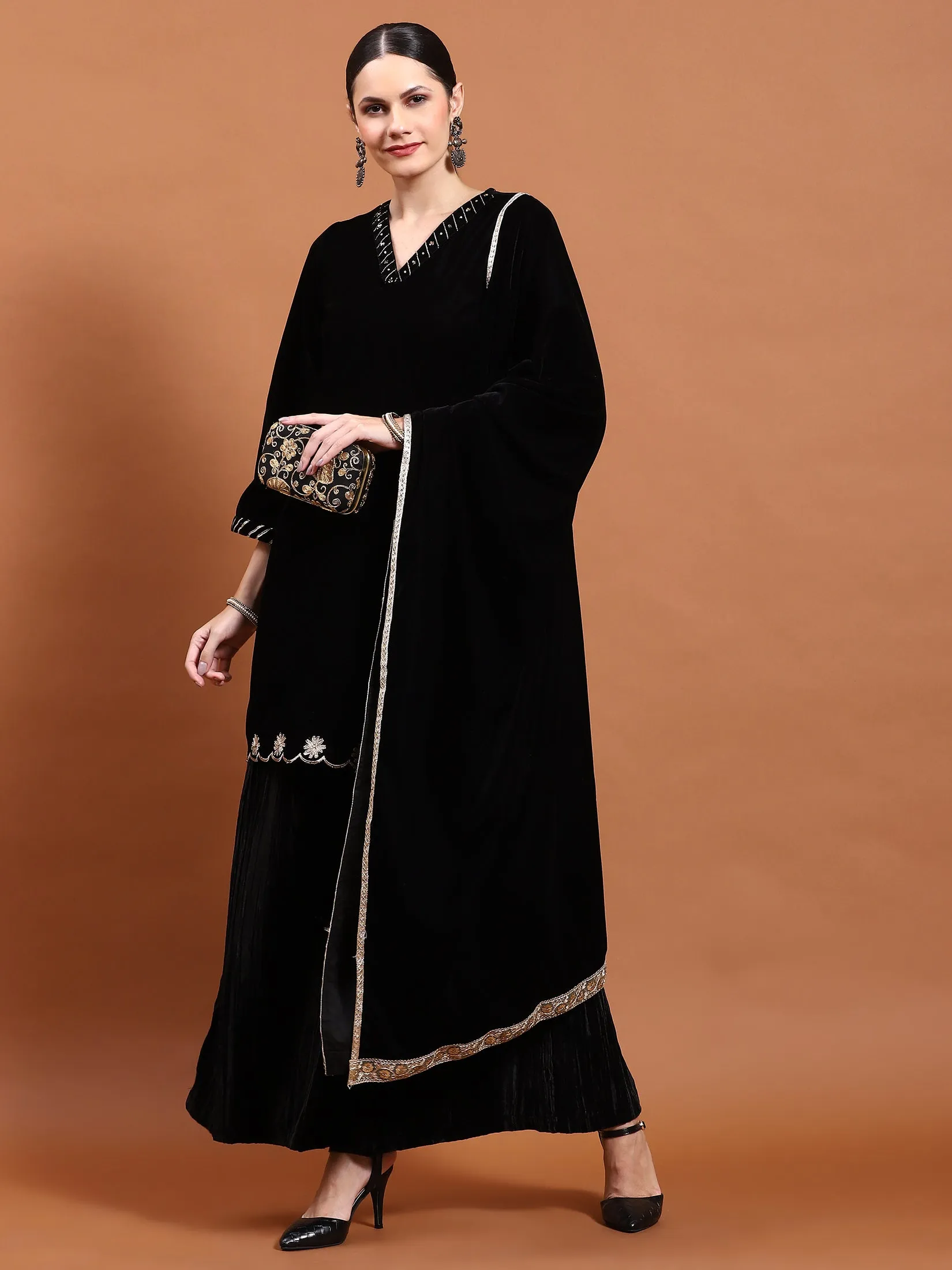 Winter Women Black Solid Kurti Wide Pant Dupatta