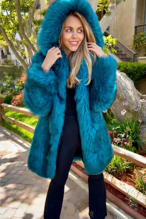 Women's Short Playa Coat in "Teal Ostrich"