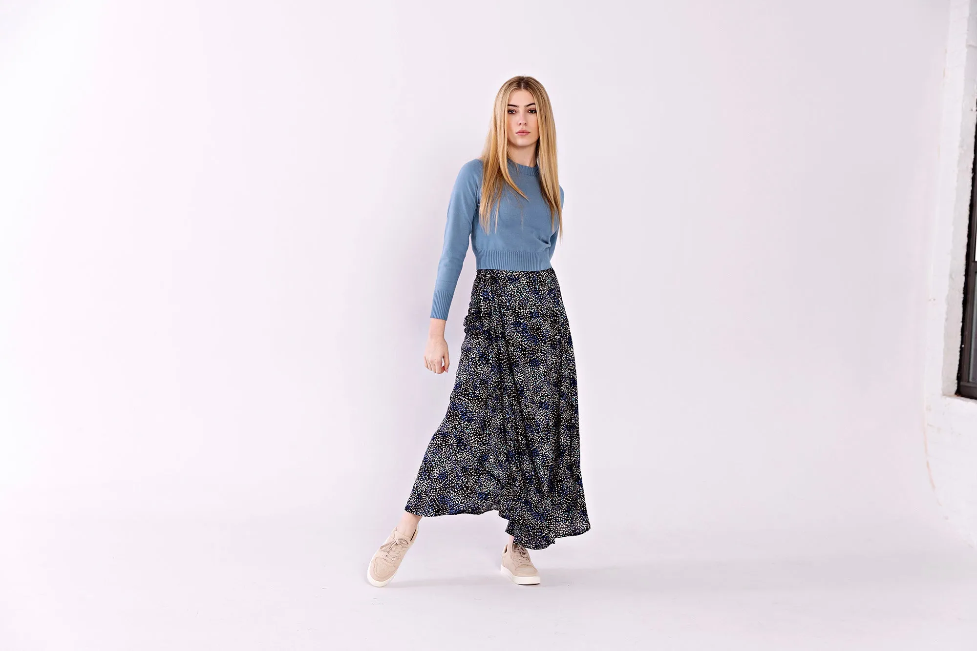 Wrap Tie Skirt Print  IN: Multi Print